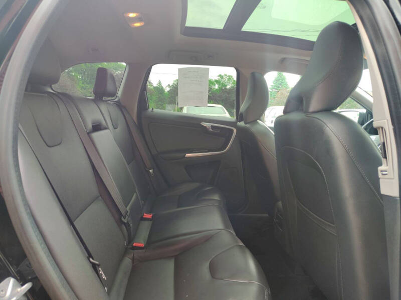 2016 Volvo XC60 T6 Drive-E