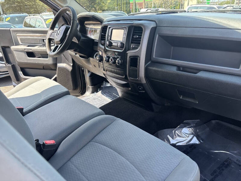 2018 RAM 1500 Express