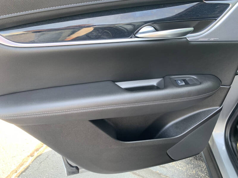 2024 Cadillac XT5 Premium Luxury