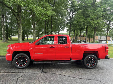 2018 Chevrolet Silverado 1500 Custom