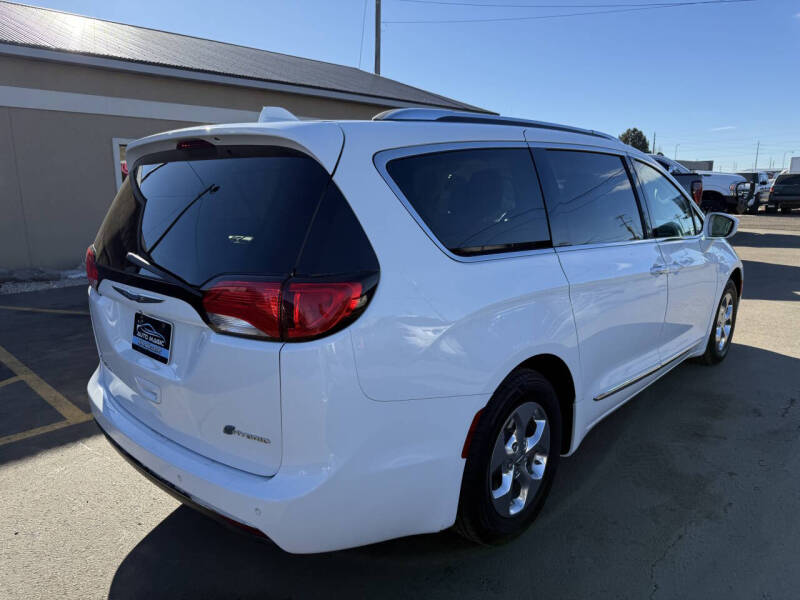 2018 Chrysler Pacifica Hybrid Touring L