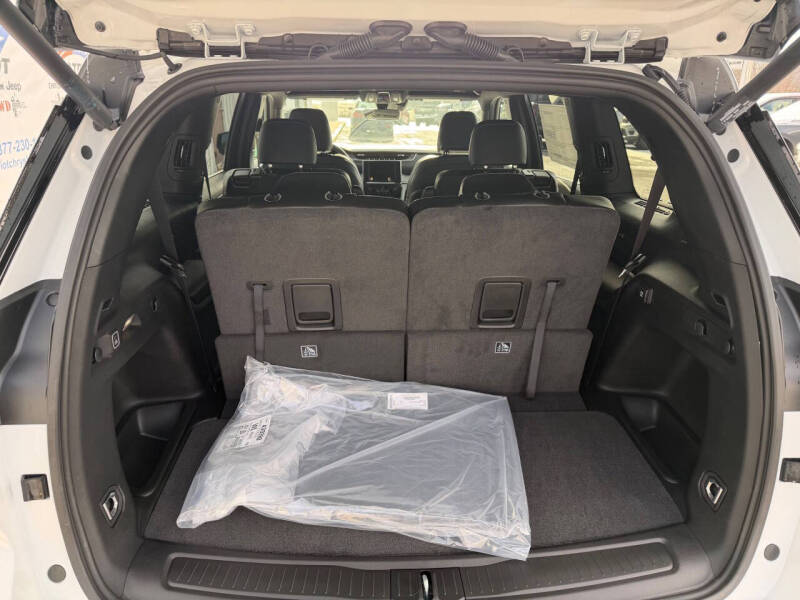 2025 Jeep Grand Cherokee L