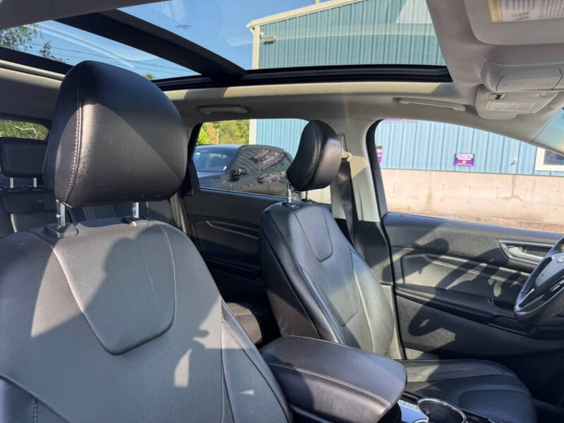 2018 Ford Edge Titanium