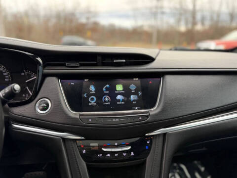 2017 Cadillac XT5 Premium Luxury