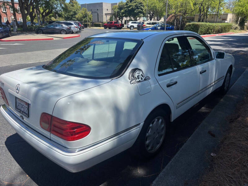 1997 Mercedes-Benz E-Class E 320