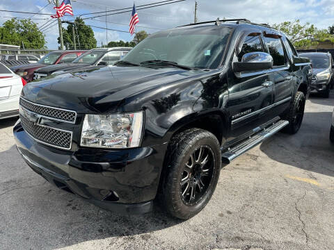 2013 Chevrolet Avalanche for sale at America Auto Wholesale Inc in Miami FL
