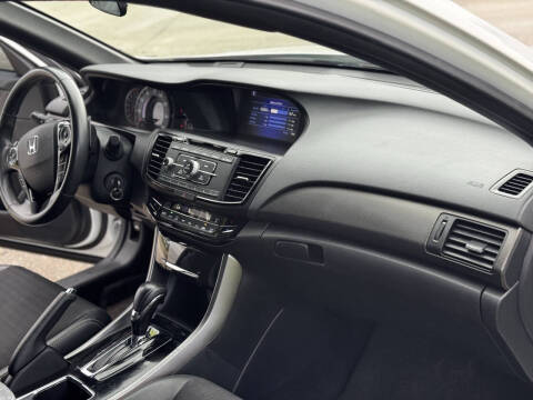 2017 Honda Accord Sport w/Honda Sensing