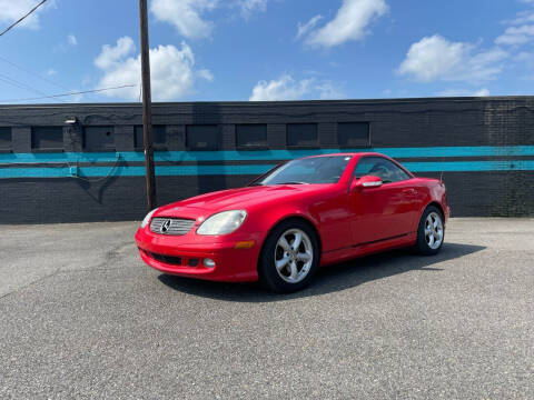 2004 Mercedes-Benz SLK for sale at Peppard Autoplex in Nacogdoches TX