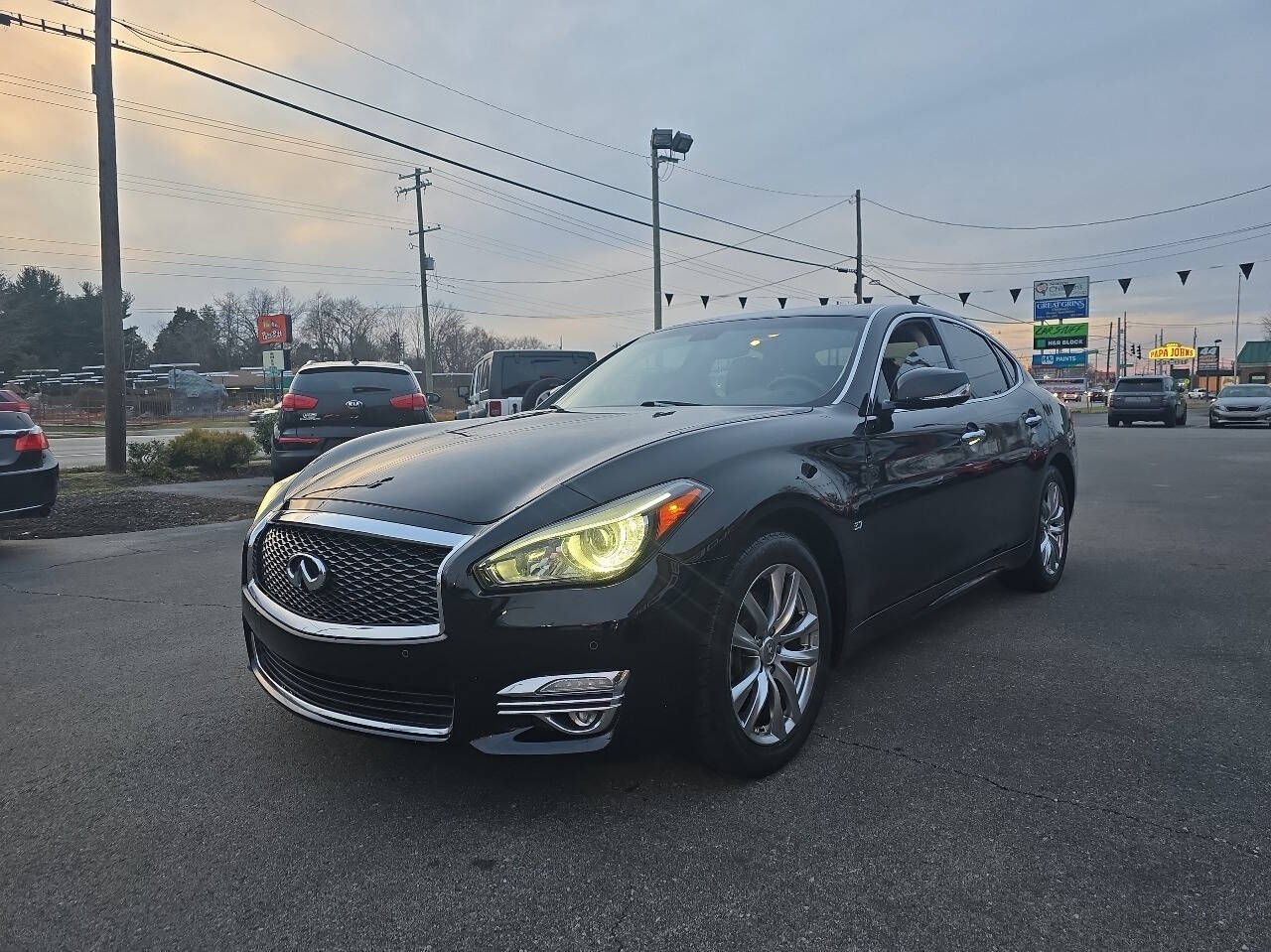 2017 INFINITI Q70 for sale at GLOBE AUTO SALES in Louisville, KY