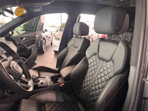 2024 Audi SQ5 3.0T quattro Premium Plus