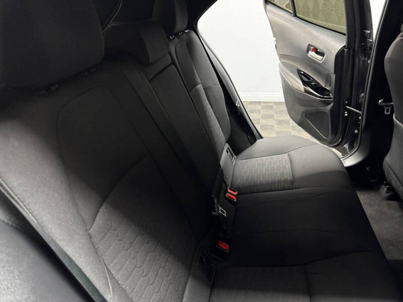 2024 Toyota Corolla Hatchback SE