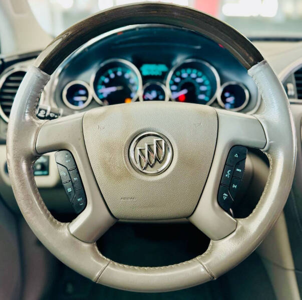 2017 Buick Enclave Leather