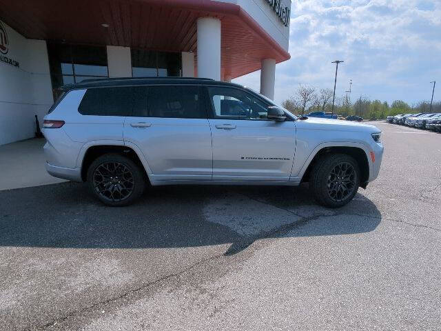 2026 Jeep Grand Cherokee L Summit