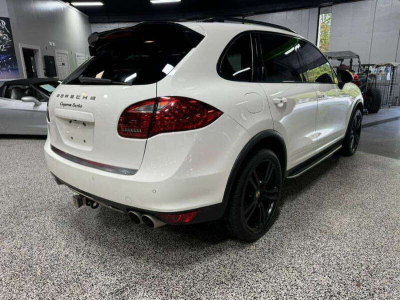 2012 Porsche Cayenne Turbo