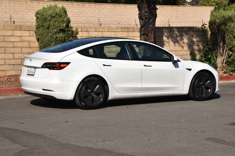 2022 Tesla Model 3 Base photo 7