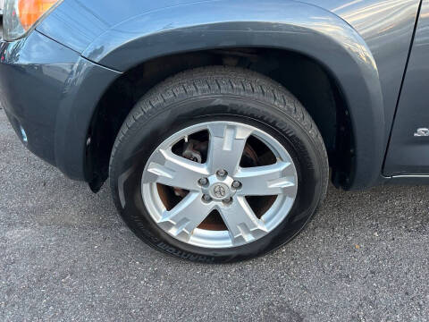 2007 Toyota RAV4 Sport