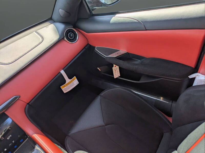 2025 Karma Revero