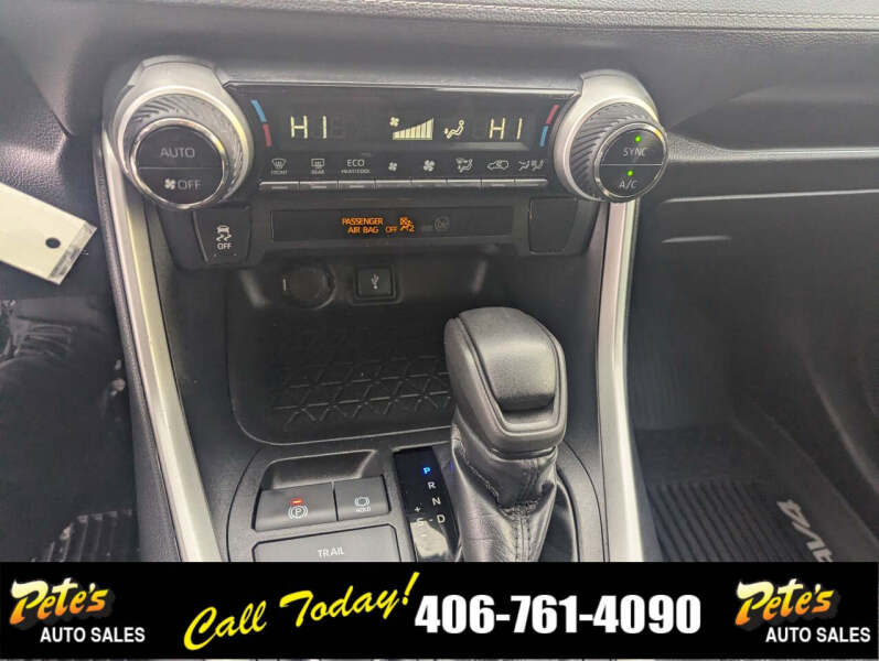 2020 Toyota RAV4 Hybrid LE