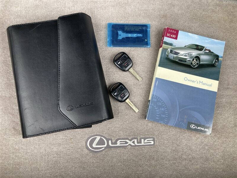2006 Lexus SC 430