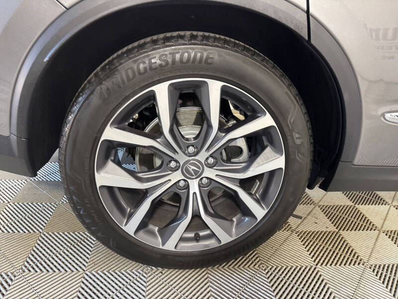 2024 Acura MDX w/Tech