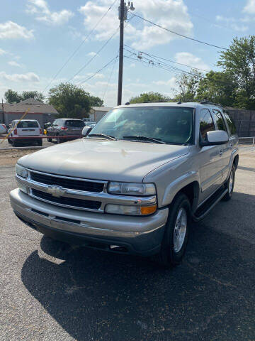 2004 Chevrolet Tahoe for sale at Gator's Auto Sales in Garland TX