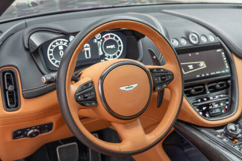 2024 Aston Martin DBX 707