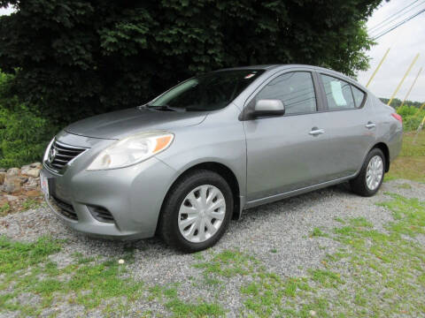 2012 Nissan Versa for sale at ABC AUTO LLC in Willimantic CT