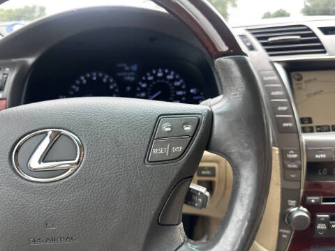 2007 Lexus LS 460