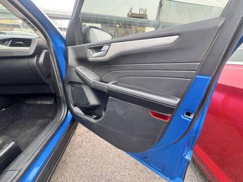 2021 Ford Escape SE