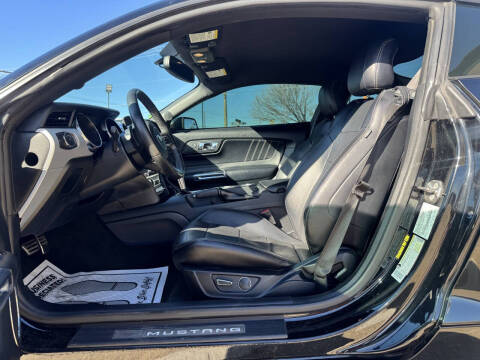 2016 Ford Mustang EcoBoost Premium