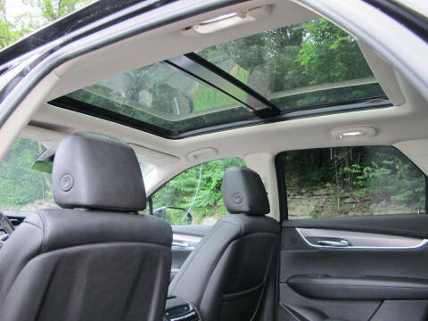 2019 Cadillac XT5 Premium Luxury