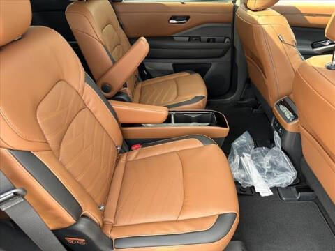 2024 Nissan Pathfinder for sale at PHIL SMITH AUTOMOTIVE GROUP - Pinehurst Nissan Kia in Southern Pines NC