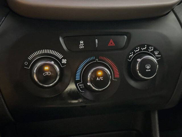 2017 Jeep Cherokee Sport