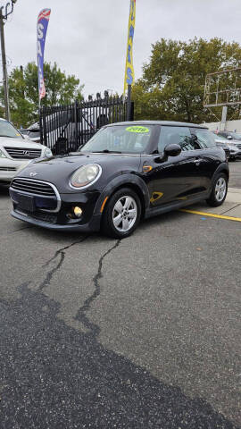 2016 MINI Hardtop 2 Door Cooper