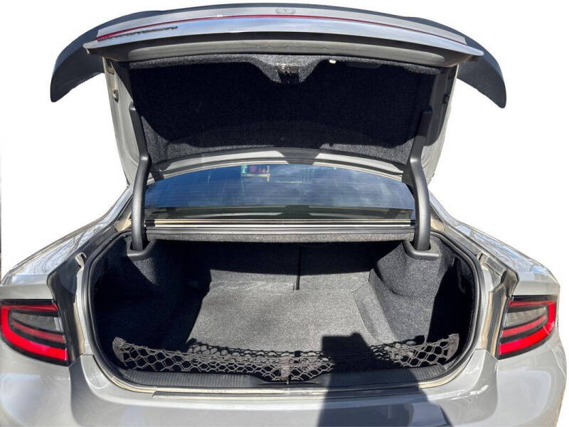 2017 Dodge Charger SXT