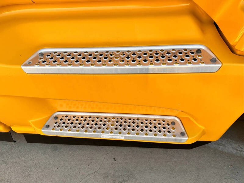 2019 International LT625