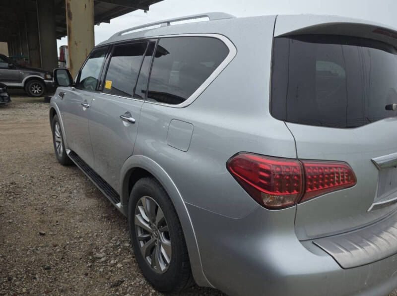 2017 Infiniti QX80