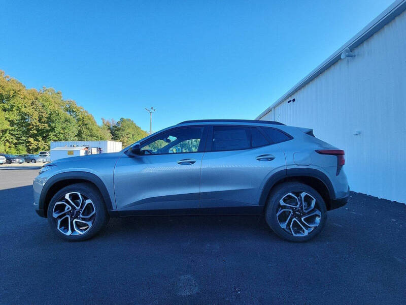 2025 Chevrolet Trax RS