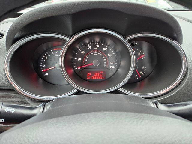 2011 Kia Sorento LX