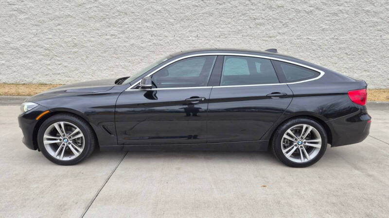 2017 BMW 3 Series 330i xDrive Gran Turismo