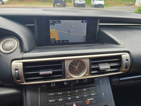 2016 Lexus IS 200t