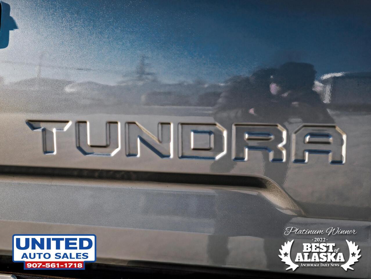 2019 Toyota Tundra Platinum 4x4 4dr CrewMax Cab Pickup SB (5.7L V8) 61