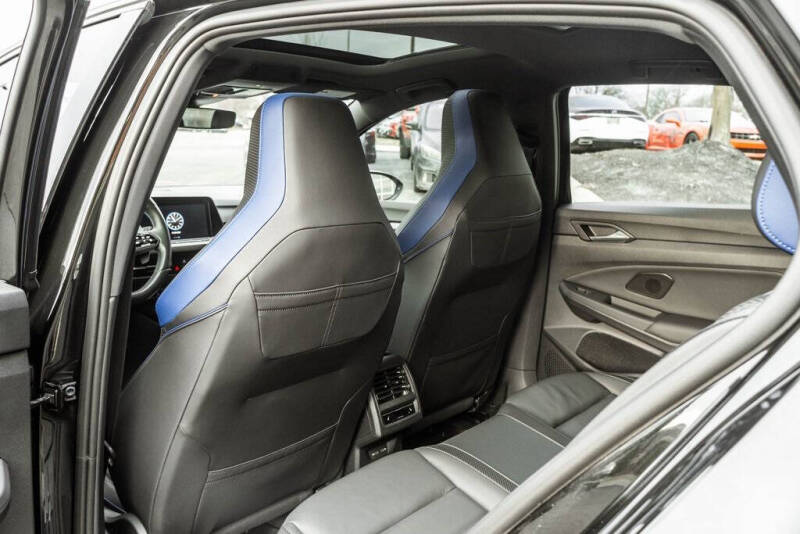 2024 Volkswagen Golf R 4Motion