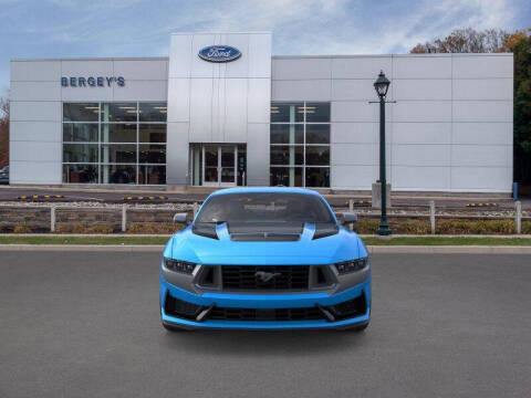 2025 Ford Mustang Dark Horse