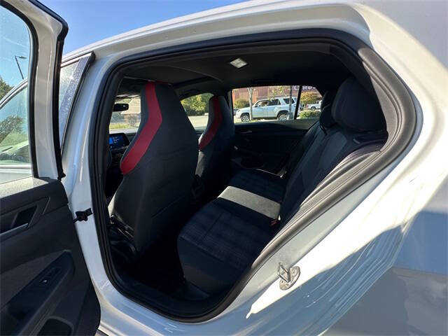 2023 Volkswagen Golf GTI SE