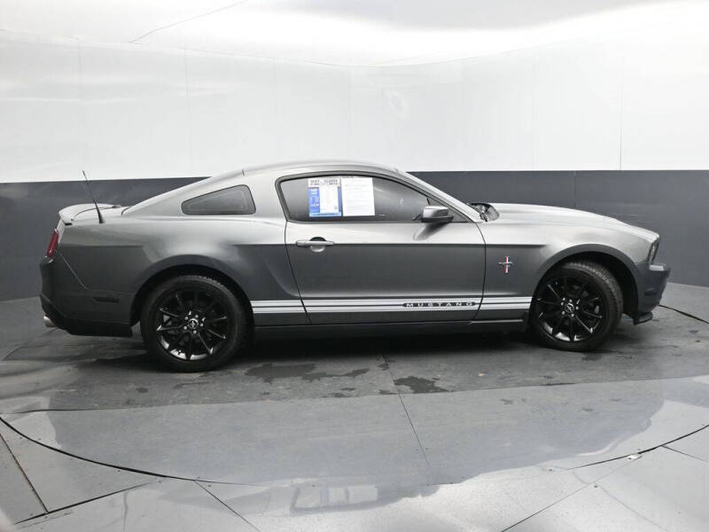 2011 Ford Mustang V6