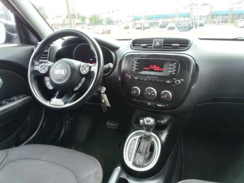 2014 Kia Soul +