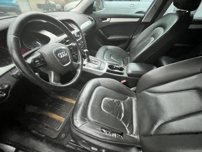 2009 Audi A4 2.0T quattro Premium