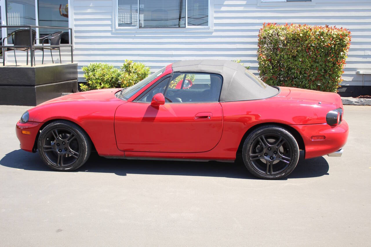 2004 Mazda MX-5 Miata for sale at Pacific Coast Auto Center in Burlington, WA