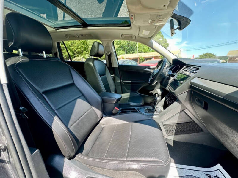 2021 Volkswagen Tiguan SE